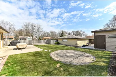 4404 S 63rd St, Greenfield, WI 53220 - Photo 23
