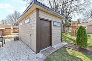 4404 S 63rd St, Greenfield, WI 53220 - Photo 27
