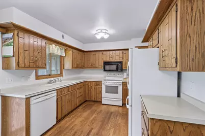 N95W29112  Fawn Ct, Merton, WI 53017 - Photo 11