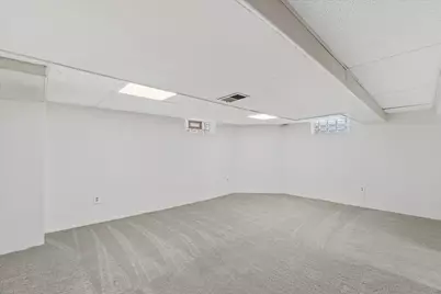 2814 N 80th St, Milwaukee, WI 53222 - Photo 27