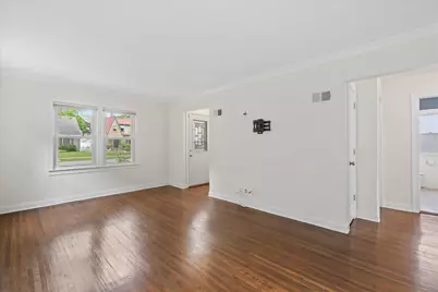 2814 N 80th St, Milwaukee, WI 53222 - Photo 11