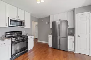 2814 N 80th St, Milwaukee, WI 53222 - Photo 7