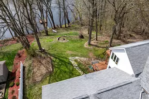 2613 Baumgartner Dr, Campbell, WI 54603 - Photo 7