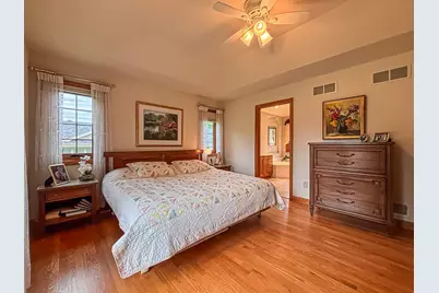 N22W26746  Shooting Star Rd, Pewaukee, WI 53072 - Photo 27