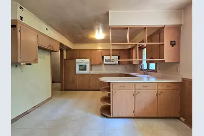 3245 N 129th St, Brookfield, WI 53005 - Photo 5