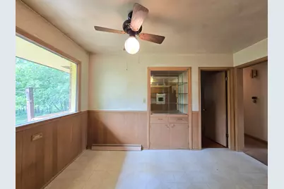 3245 N 129th St, Brookfield, WI 53005 - Photo 9