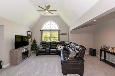 5201  Hunt Club Rd, Racine, WI 53402 - Photo 21