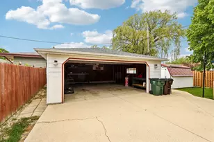 4369 S Nicholson Ave, Saint Francis, WI 53235 - Photo 37