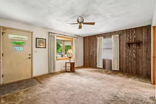 4369 S Nicholson Ave, Saint Francis, WI 53235 - Photo 7