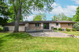 1900 N 166th St, Brookfield, WI 53005 - Photo 35