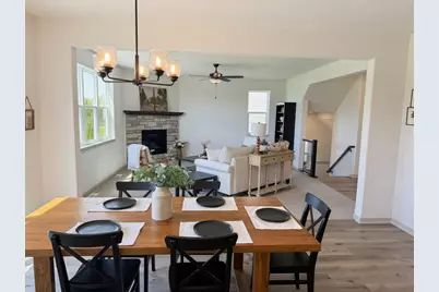 S54 W25487  Pebble Brook Ct, Waukesha, WI 53189 - Photo 5