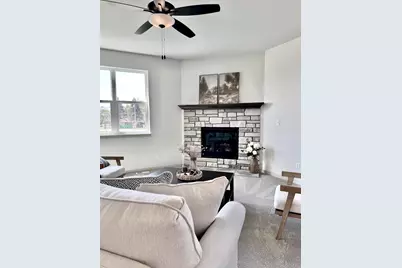 S54 W25487  Pebble Brook Ct, Waukesha, WI 53189 - Photo 9