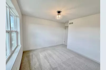 S54 W25487  Pebble Brook Ct, Waukesha, WI 53189 - Photo 29