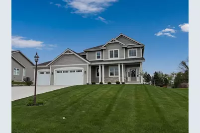 S54 W25487  Pebble Brook Ct, Waukesha, WI 53189 - Photo 1