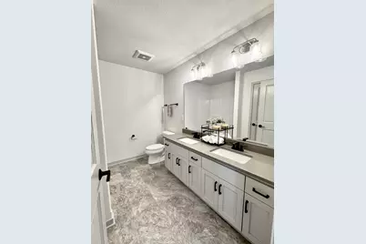 S54 W25487  Pebble Brook Ct, Waukesha, WI 53189 - Photo 31
