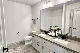 S54W25487 Pebble Brk Ct, Waukesha, WI 53189 - Photo 31