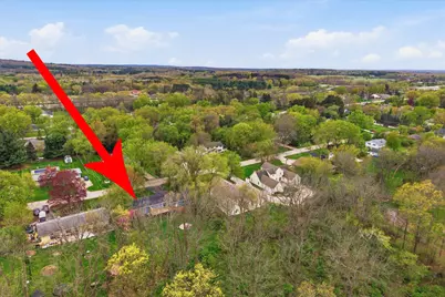 1015 W Devonshire Rd, Delafield, WI 53018 - Photo 49