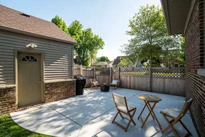 7900 W Townsend St, Milwaukee, WI 53222 - Photo 43