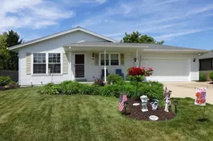 406 Prairie Hill Way, Racine, WI 53185 - Photo 21