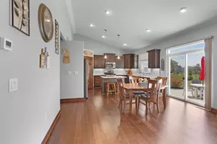1534 Fay Ln, Oconomowoc, WI 53066 - Photo 9