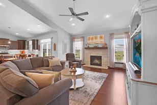 1534 Fay Ln, Oconomowoc, WI 53066 - Photo 7