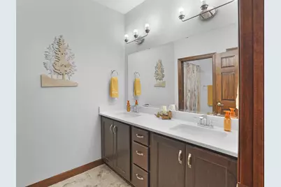 1534  Fay Ln, Oconomowoc, WI 53066 - Photo 23
