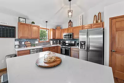 230  Thurow Dr, Oconomowoc, WI 53066 - Photo 11