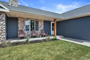 230 Thurow Dr, Oconomowoc, WI 53066 - Photo 21
