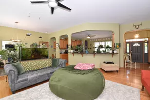 3326 Emmertsen Rd, Racine, WI 53406 - Photo 7