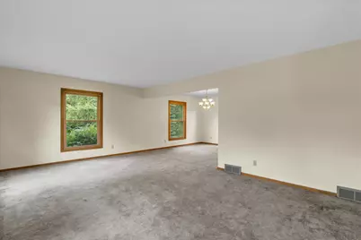 17645  Wexford Ct, Brookfield, WI 53045 - Photo 7