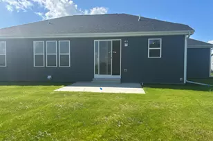 9628 S Sophia Ct, Franklin, WI 53132 - Photo 49