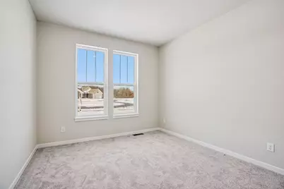 9628 S Sophia Ct, Franklin, WI 53132 - Photo 25