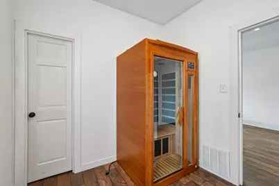2822 S Burrell St, Milwaukee, WI 53207 - Photo 21