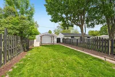 2822 S Burrell St, Milwaukee, WI 53207 - Photo 3