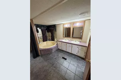 755 N Tratt St #143, Whitewater, WI 53190 - Photo 15