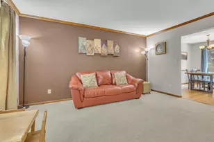 87 Eastbrook Ln, Fond du Lac, WI 54935 - Photo 3