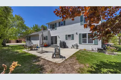 87  Eastbrook Ln, Fond du Lac, WI 54935 - Photo 21