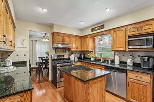 1009 Canterbury Ln, Waukesha, WI 53188 - Photo 13