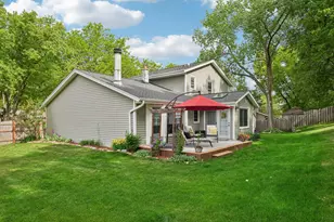 1009 Canterbury Ln, Waukesha, WI 53188 - Photo 45