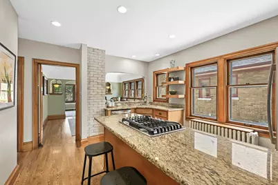 2439  Lefeber Ave, Wauwatosa, WI 53213 - Photo 17
