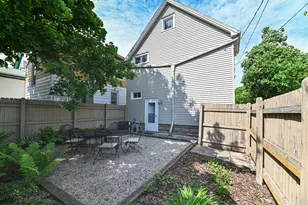 2500 S Lenox St, Milwaukee, WI 53207 - Photo 17