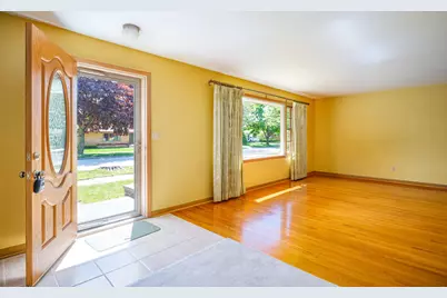 2710 S 17th St, Sheboygan, WI 53081 - Photo 5
