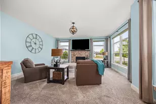 1480 Prairie Creek Blvd, Oconomowoc, WI 53066 - Photo 5