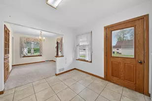 2015 Vanburen St, New Holstein, WI 53061 - Photo 11