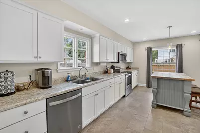 14 E Rockwell St, Elkhorn, WI 53121 - Photo 15