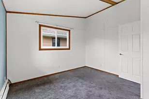 1610 Holly Dr, Manitowoc, WI 54220 - Photo 27