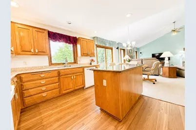N53W27843  Hanover Hill Rd, Sussex, WI 53089 - Photo 7