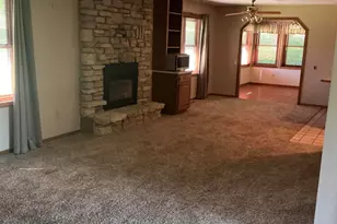 201 Pauquette Dr, Poynette, WI 53955 - Photo 7