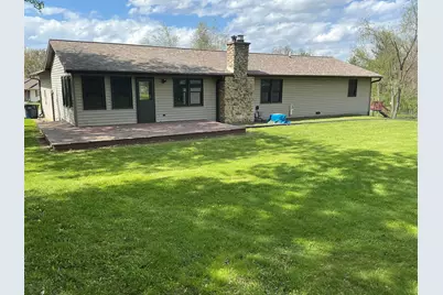 201  Pauquette Dr, Poynette, WI 53955 - Photo 3