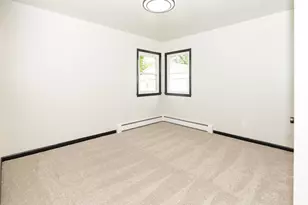 2261 Robinson Dr, Beloit, WI 53511 - Photo 17